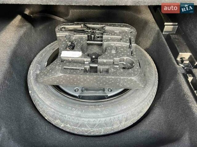 Синий Рено Talisman, объемом двигателя 1.6 л и пробегом 236 тыс. км за 15100 $, фото 74 на Automoto.ua