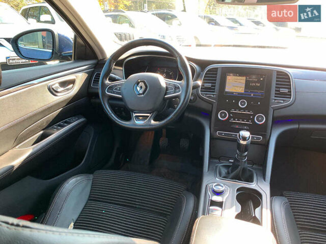 Синий Рено Talisman, объемом двигателя 1.6 л и пробегом 197 тыс. км за 15890 $, фото 39 на Automoto.ua
