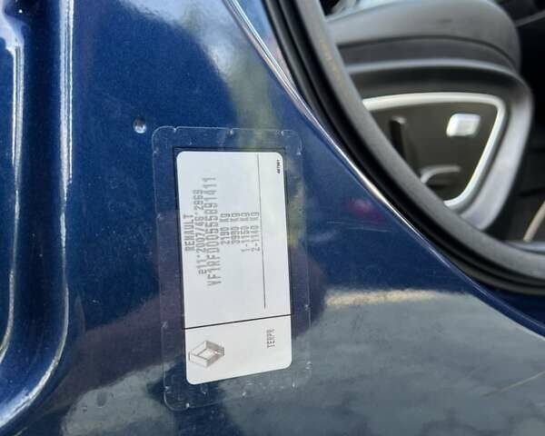 Синий Рено Talisman, объемом двигателя 1.6 л и пробегом 236 тыс. км за 15900 $, фото 36 на Automoto.ua