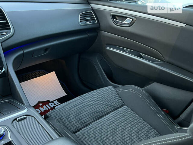 Синий Рено Talisman, объемом двигателя 1.5 л и пробегом 212 тыс. км за 14500 $, фото 34 на Automoto.ua