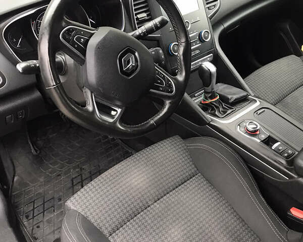 Синий Рено Talisman, объемом двигателя 1.6 л и пробегом 312 тыс. км за 13000 $, фото 9 на Automoto.ua