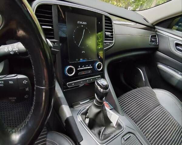 Синий Рено Talisman, объемом двигателя 1.5 л и пробегом 196 тыс. км за 14500 $, фото 9 на Automoto.ua