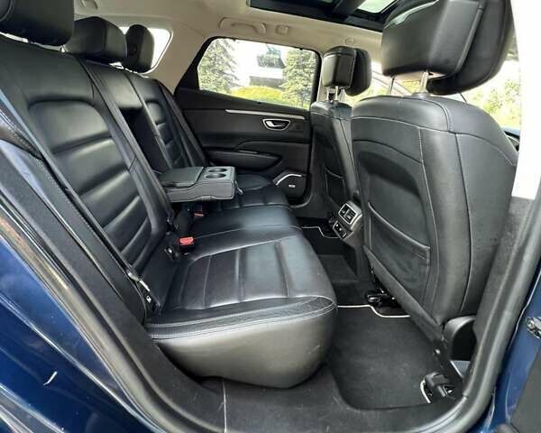 Синий Рено Talisman, объемом двигателя 1.6 л и пробегом 236 тыс. км за 15900 $, фото 38 на Automoto.ua