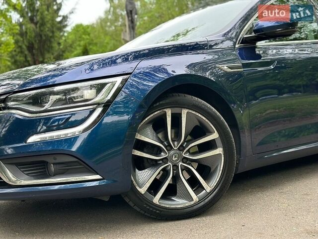 Синий Рено Talisman, объемом двигателя 1.6 л и пробегом 298 тыс. км за 11000 $, фото 3 на Automoto.ua