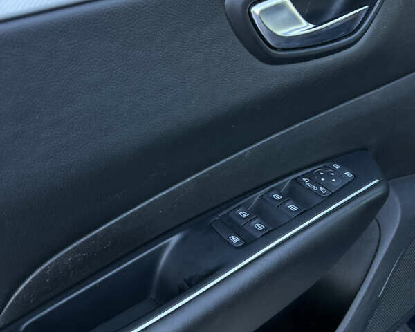 Синий Рено Talisman, объемом двигателя 1.5 л и пробегом 212 тыс. км за 14500 $, фото 45 на Automoto.ua