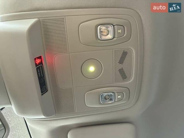 Синий Рено Talisman, объемом двигателя 1.6 л и пробегом 177 тыс. км за 16100 $, фото 40 на Automoto.ua