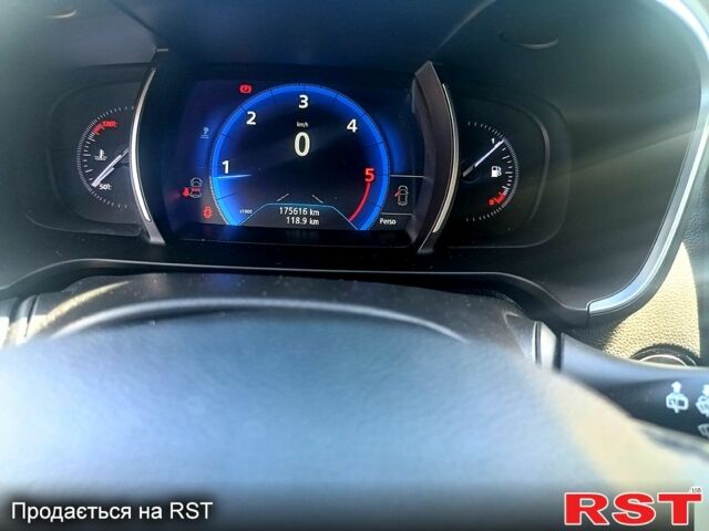 Синий Рено Talisman, объемом двигателя 1.6 л и пробегом 176 тыс. км за 15600 $, фото 6 на Automoto.ua