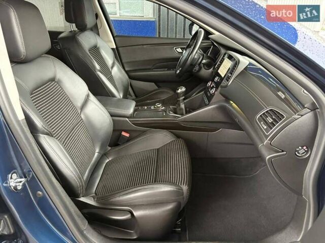 Синий Рено Talisman, объемом двигателя 1.6 л и пробегом 177 тыс. км за 16100 $, фото 23 на Automoto.ua