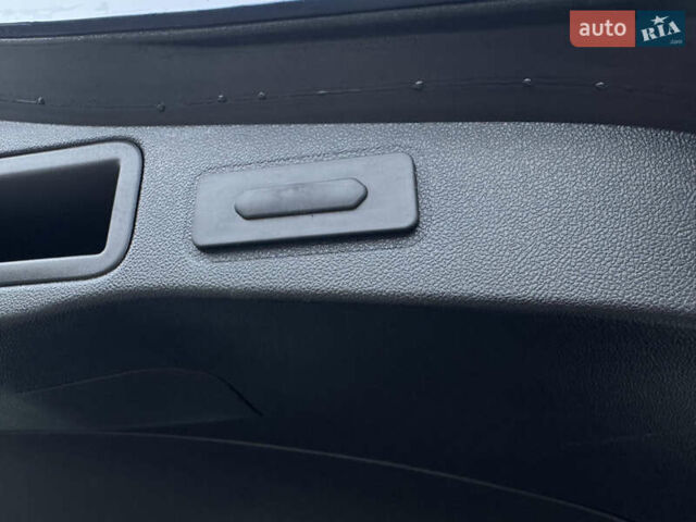 Синій Рено Talisman, об'ємом двигуна 1.6 л та пробігом 185 тис. км за 15200 $, фото 78 на Automoto.ua