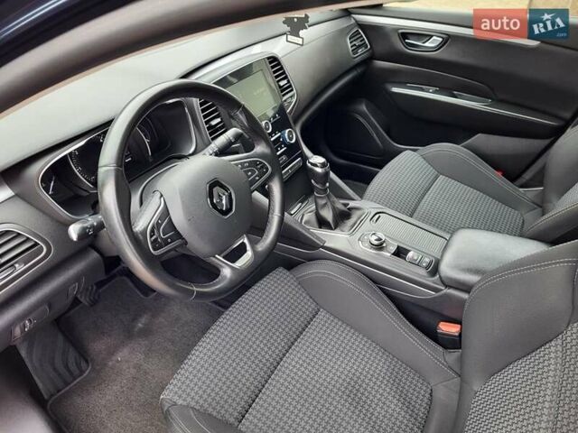 Синий Рено Talisman, объемом двигателя 1.5 л и пробегом 221 тыс. км за 14650 $, фото 52 на Automoto.ua