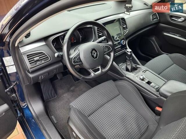 Синий Рено Talisman, объемом двигателя 1.5 л и пробегом 221 тыс. км за 14650 $, фото 51 на Automoto.ua