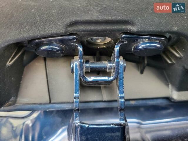 Синий Рено Talisman, объемом двигателя 1.5 л и пробегом 221 тыс. км за 14650 $, фото 66 на Automoto.ua