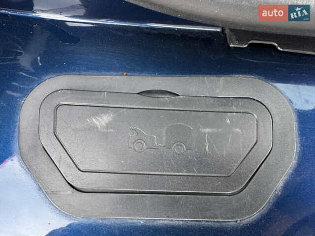 Синий Рено Talisman, объемом двигателя 2 л и пробегом 170 тыс. км за 18650 $, фото 9 на Automoto.ua