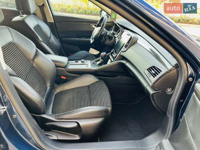 Синій Рено Talisman, об'ємом двигуна 2 л та пробігом 180 тис. км за 18700 $, фото 54 на Automoto.ua