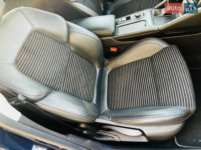 Синій Рено Talisman, об'ємом двигуна 2 л та пробігом 180 тис. км за 18700 $, фото 58 на Automoto.ua