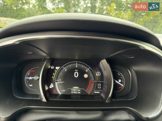 Синий Рено Talisman, объемом двигателя 2 л и пробегом 170 тыс. км за 18650 $, фото 28 на Automoto.ua