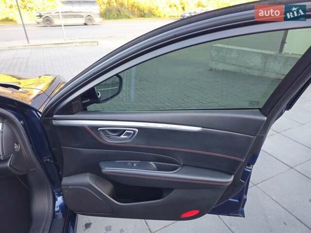 Рено Talisman 2020 в Луцке на Automoto.ua Синий Рено Talisman, объемом двигателя 2 л и пробегом 112 тыс. км за 19700 $, фото 43 на Automoto.ua