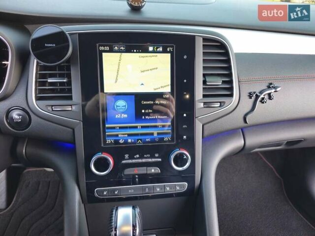 Рено Talisman 2020 в Луцке на Automoto.ua Синий Рено Talisman, объемом двигателя 2 л и пробегом 112 тыс. км за 19700 $, фото 21 на Automoto.ua