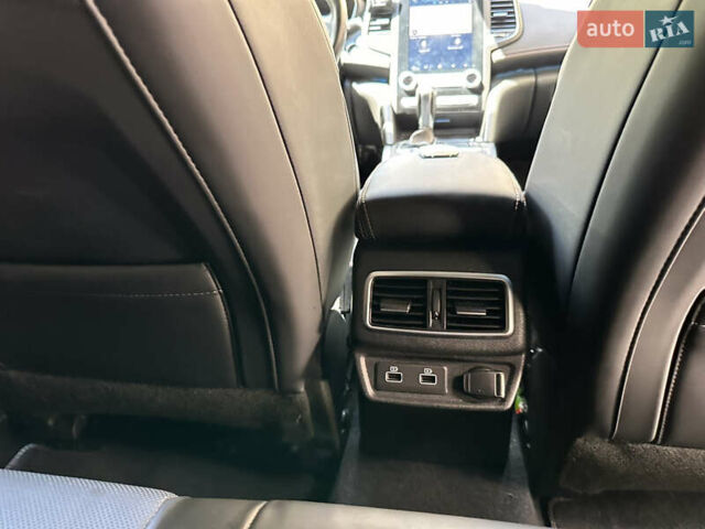 Синий Рено Talisman, объемом двигателя 2 л и пробегом 104 тыс. км за 25500 $, фото 4 на Automoto.ua