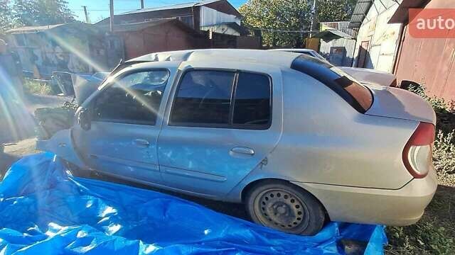 Бежевый Рено Талия, объемом двигателя 1.1 л и пробегом 140 тыс. км за 400 $, фото 7 на Automoto.ua