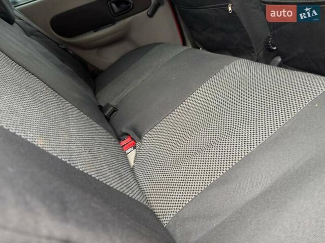 Красный Рено Талия, объемом двигателя 1.15 л и пробегом 180 тыс. км за 3650 $, фото 35 на Automoto.ua