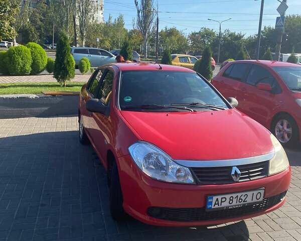 Красный Рено Талия, объемом двигателя 1.1 л и пробегом 182 тыс. км за 2800 $, фото 5 на Automoto.ua