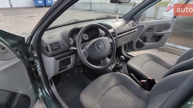 Зелений Рено Талія, об'ємом двигуна 1.2 л та пробігом 118 тис. км за 3800 $, фото 22 на Automoto.ua