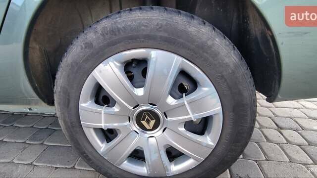 Зелений Рено Талія, об'ємом двигуна 1.2 л та пробігом 118 тис. км за 3800 $, фото 9 на Automoto.ua