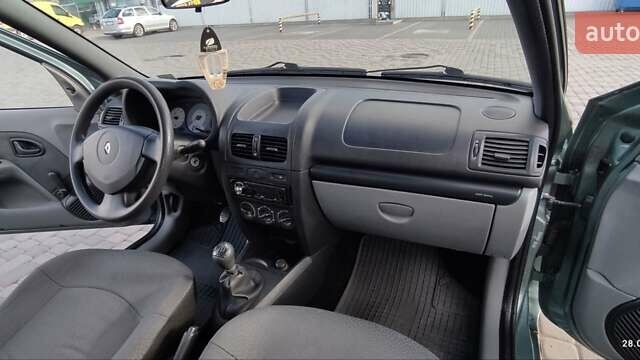 Зелений Рено Талія, об'ємом двигуна 1.2 л та пробігом 118 тис. км за 3800 $, фото 29 на Automoto.ua