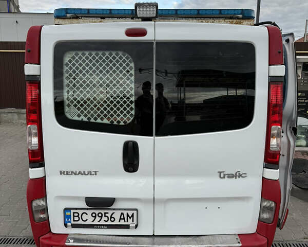 Рено Трафик 2007 в Львове на Automoto.ua Белый Рено Трафик, объемом двигателя 2 л и пробегом 607 тыс. км за 12000 $, фото 21 на Automoto.ua
