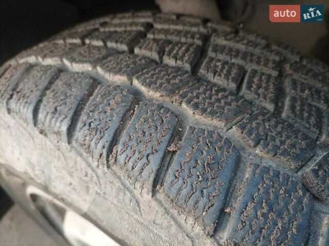 Білий Рено Трафік, об'ємом двигуна 2.2 л та пробігом 255 тис. км за 1600 $, фото 10 на Automoto.ua