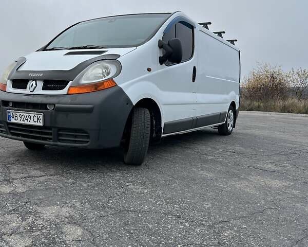 Белый Рено Трафик, объемом двигателя 1.87 л и пробегом 731 тыс. км за 6399 $, фото 8 на Automoto.ua