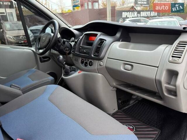 Білий Рено Трафік, об'ємом двигуна 2 л та пробігом 352 тис. км за 10500 $, фото 19 на Automoto.ua