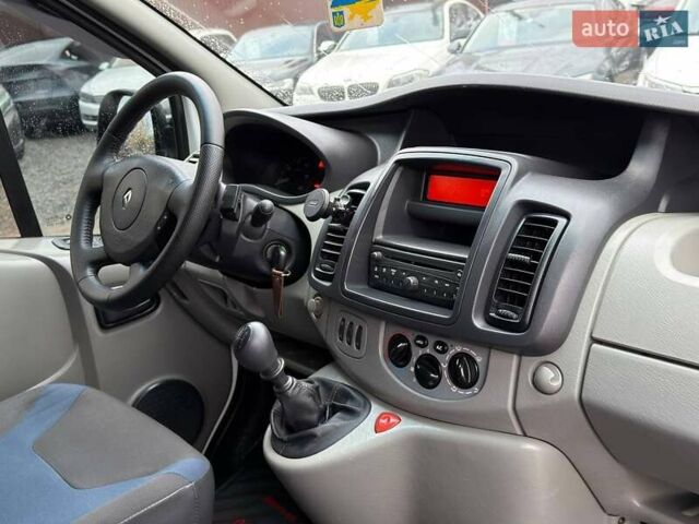 Білий Рено Трафік, об'ємом двигуна 2 л та пробігом 352 тис. км за 10500 $, фото 20 на Automoto.ua