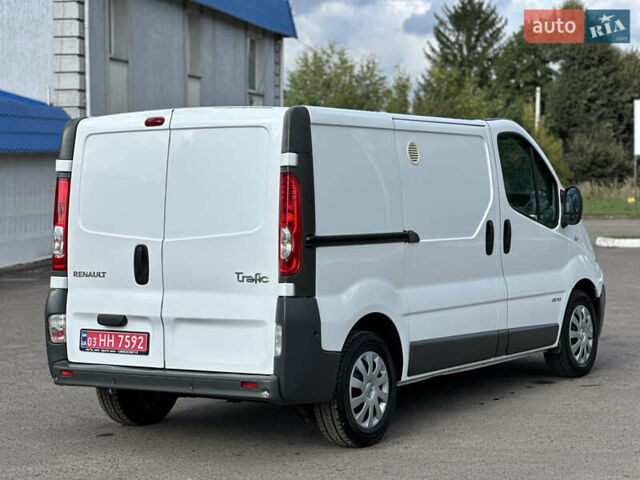 Белый Рено Трафик, объемом двигателя 2 л и пробегом 253 тыс. км за 10700 $, фото 6 на Automoto.ua