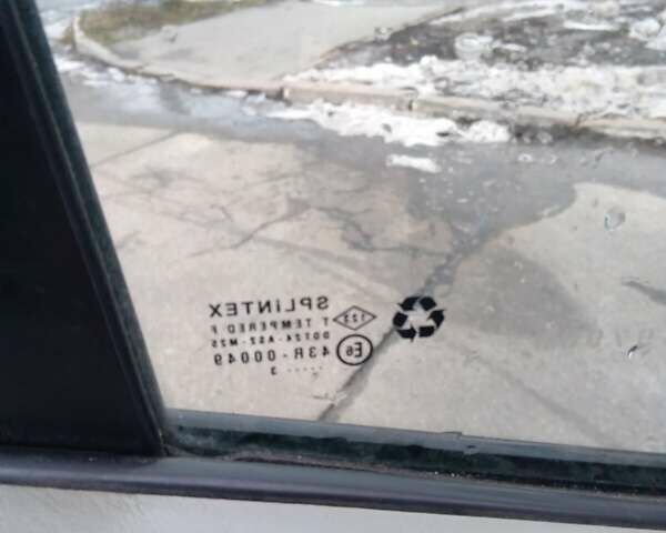 Белый Рено Трафик, объемом двигателя 2 л и пробегом 300 тыс. км за 10100 $, фото 32 на Automoto.ua