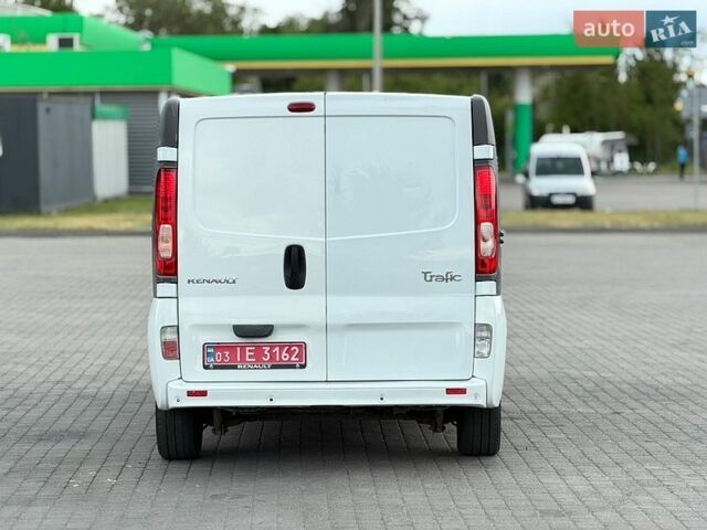 Білий Рено Трафік, об'ємом двигуна 2 л та пробігом 145 тис. км за 12950 $, фото 17 на Automoto.ua
