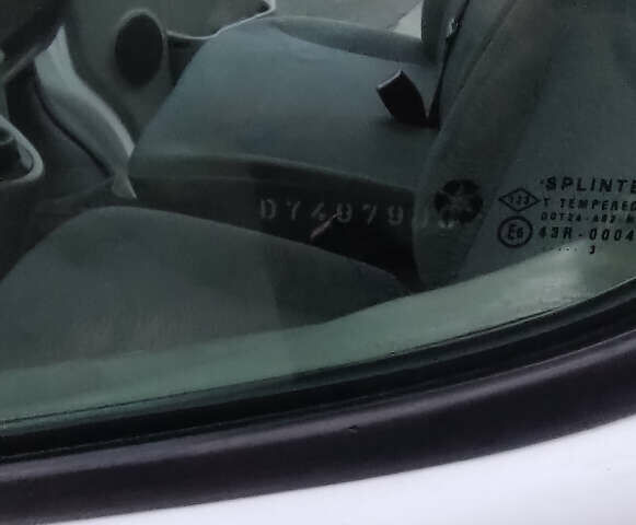 Белый Рено Трафик, объемом двигателя 2 л и пробегом 300 тыс. км за 10100 $, фото 26 на Automoto.ua