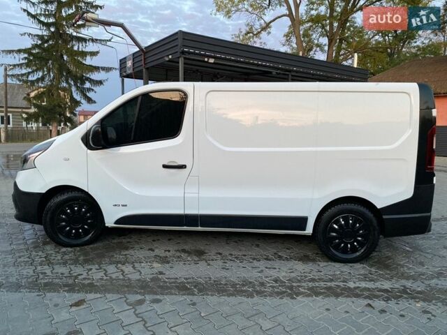 Белый Рено Трафик, объемом двигателя 1.6 л и пробегом 244 тыс. км за 14222 $, фото 7 на Automoto.ua