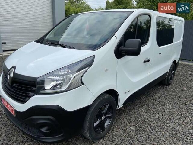 Білий Рено Трафік, об'ємом двигуна 2 л та пробігом 189 тис. км за 14799 $, фото 7 на Automoto.ua
