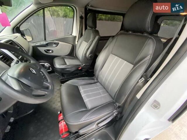 Білий Рено Трафік, об'ємом двигуна 1.6 л та пробігом 187 тис. км за 14897 $, фото 45 на Automoto.ua