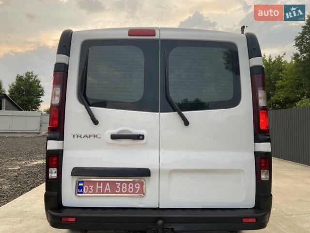 Білий Рено Трафік, об'ємом двигуна 1.6 л та пробігом 187 тис. км за 14897 $, фото 21 на Automoto.ua
