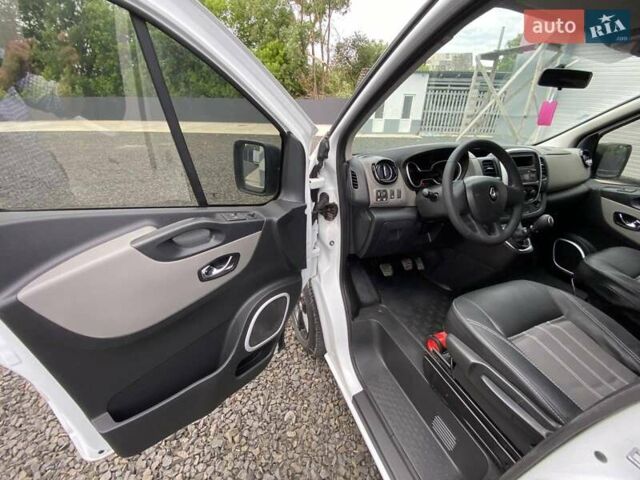 Білий Рено Трафік, об'ємом двигуна 2 л та пробігом 189 тис. км за 14799 $, фото 34 на Automoto.ua