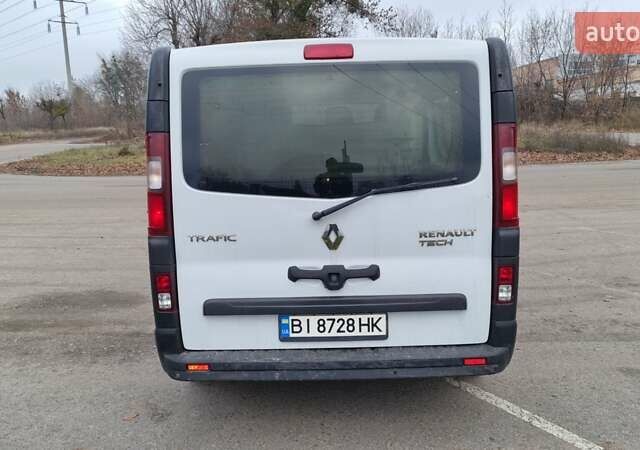 Білий Рено Трафік, об'ємом двигуна 1.6 л та пробігом 250 тис. км за 11900 $, фото 6 на Automoto.ua