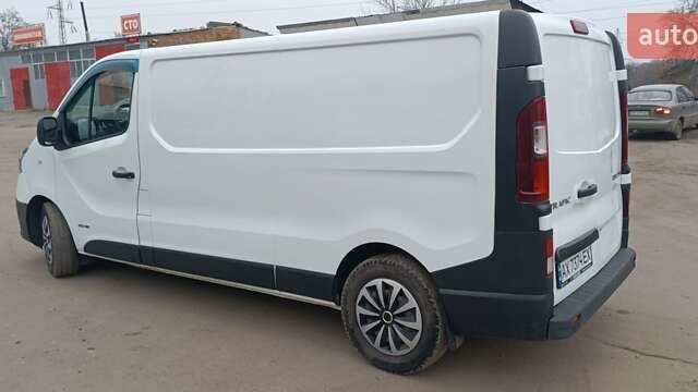 Білий Рено Трафік, об'ємом двигуна 1.6 л та пробігом 380 тис. км за 10500 $, фото 2 на Automoto.ua