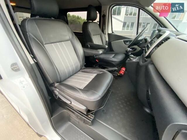 Білий Рено Трафік, об'ємом двигуна 1.6 л та пробігом 187 тис. км за 14897 $, фото 39 на Automoto.ua