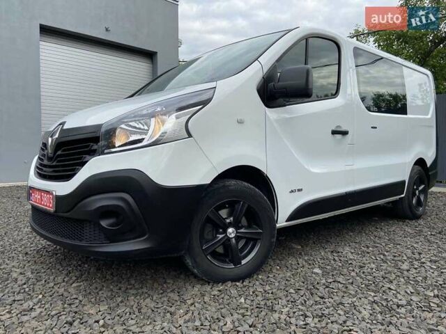 Білий Рено Трафік, об'ємом двигуна 2 л та пробігом 189 тис. км за 14799 $, фото 11 на Automoto.ua