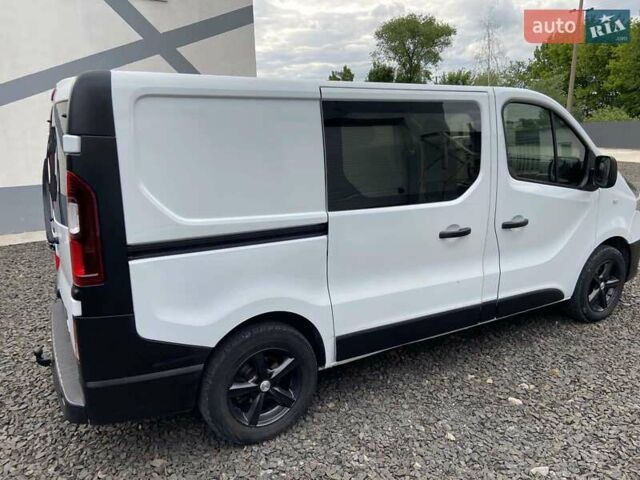 Білий Рено Трафік, об'ємом двигуна 2 л та пробігом 189 тис. км за 14799 $, фото 13 на Automoto.ua