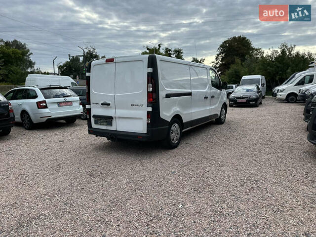 Белый Рено Трафик, объемом двигателя 1.6 л и пробегом 225 тыс. км за 13300 $, фото 9 на Automoto.ua