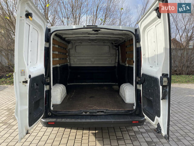 Білий Рено Трафік, об'ємом двигуна 1.6 л та пробігом 262 тис. км за 11777 $, фото 11 на Automoto.ua